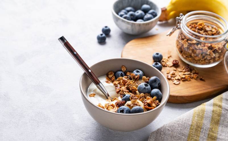 Smoothie de petit-déjeuner à la banane et à la poire